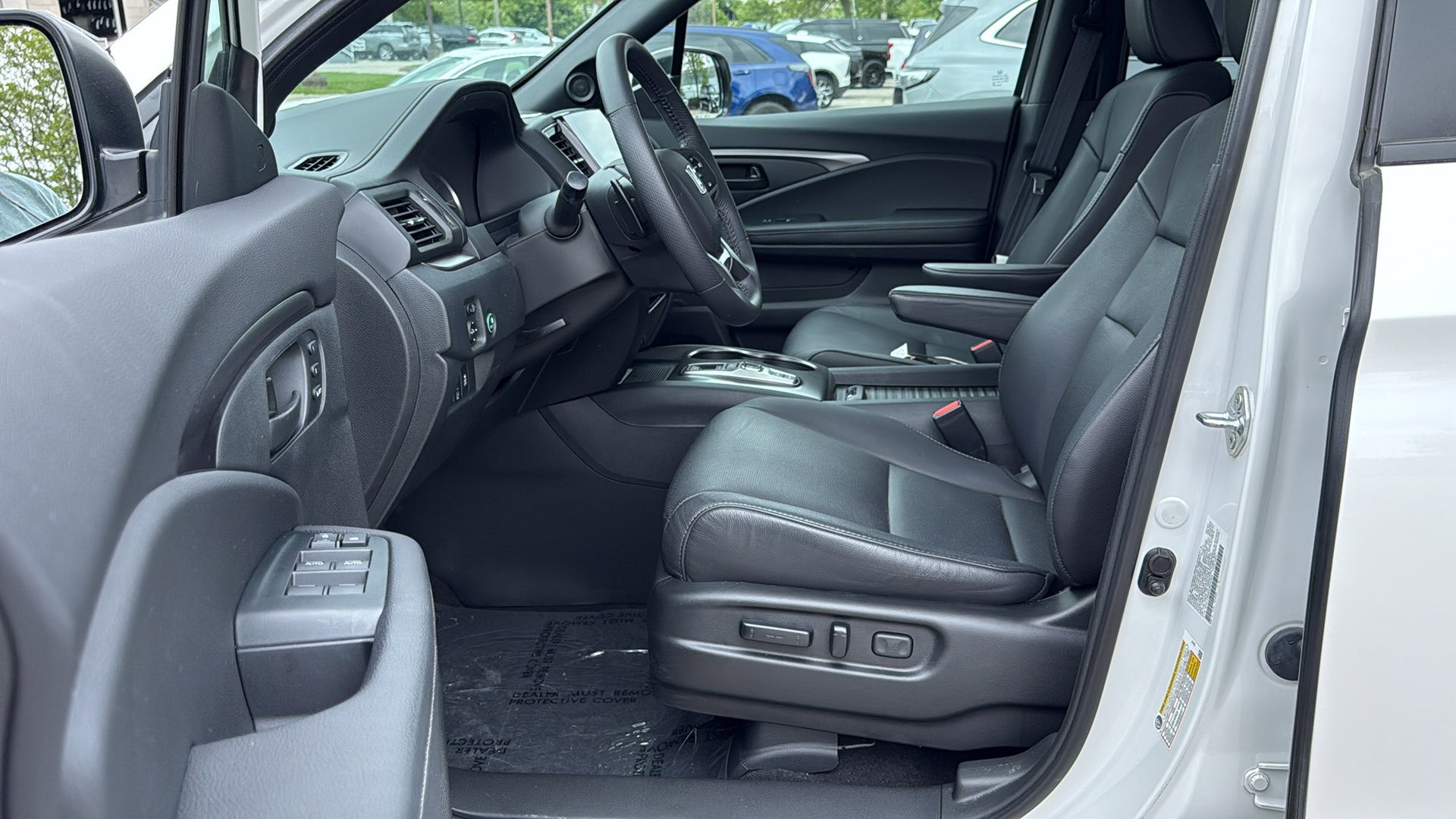 Used 2023 Honda Passport EX-L image 8