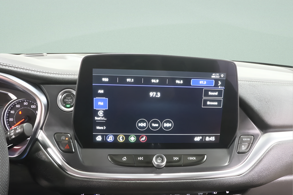 Used 2025 Chevrolet Blazer LT AWD/4WD image 11