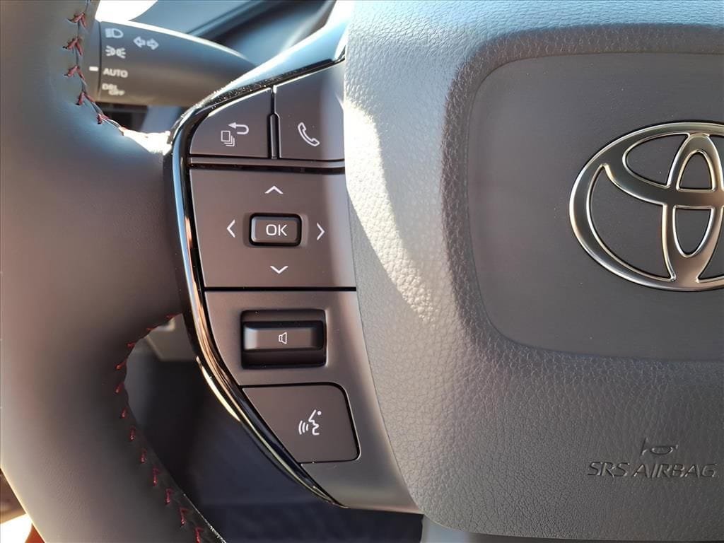 New 2026 Toyota Prius Plug-In Hybrid FWD image 20