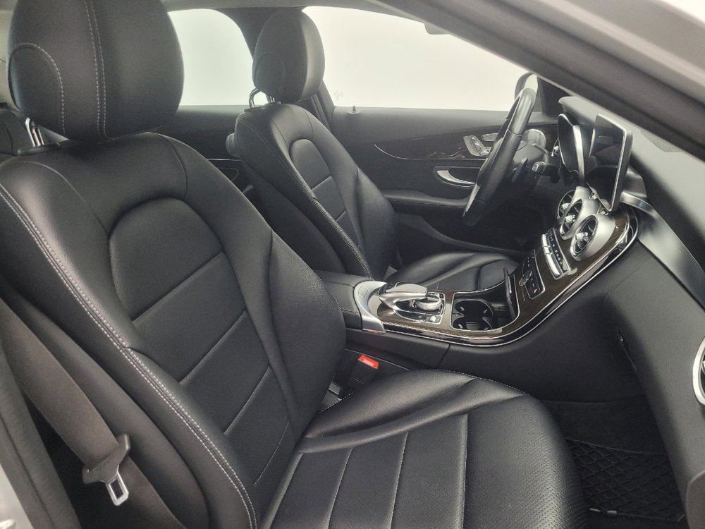 Used 2016 Mercedes-Benz C 300 4MATIC Sedan w/ Multimedia Package image 21