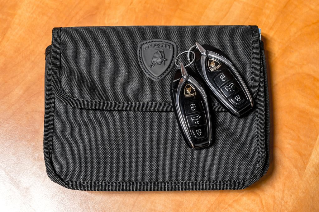 Used 2024 Lamborghini Urus Performante AWD/4WD image 67