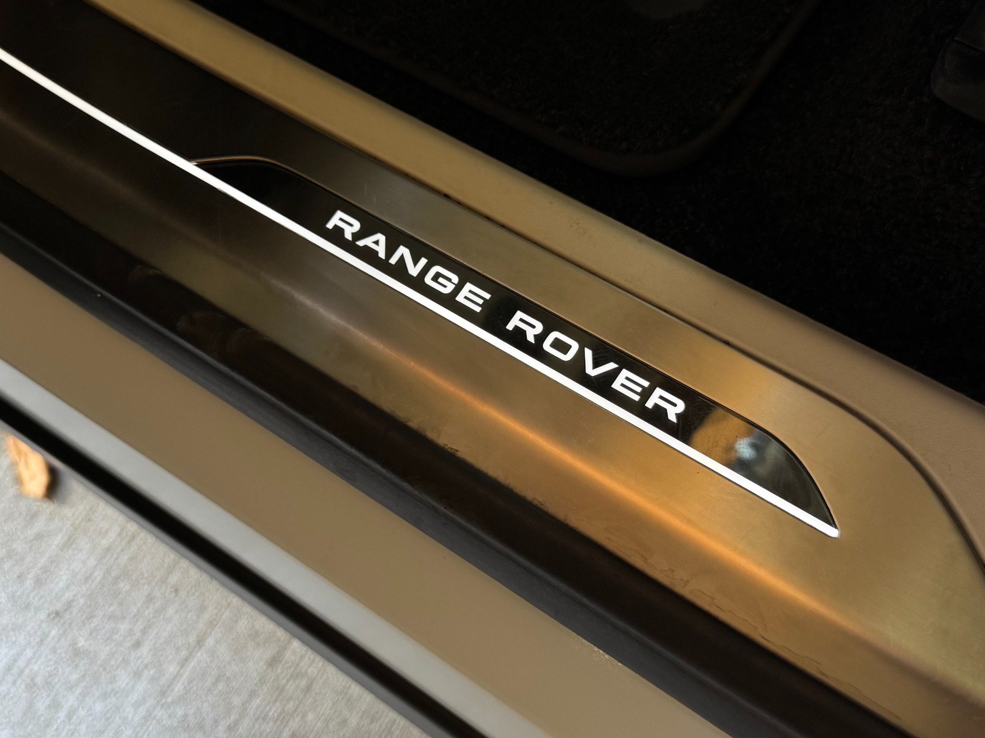 Used 2025 Land Rover Range Rover SE AWD/4WD image 81