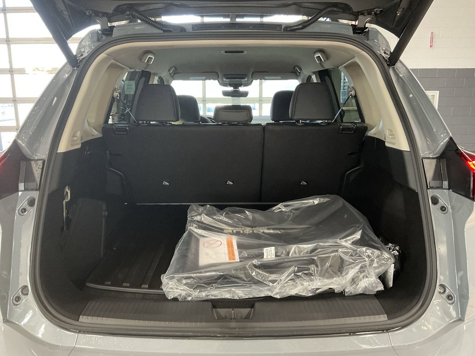 New 2026 Nissan Rogue SV w/ Rock Creek Premium Package AWD/4WD image 38