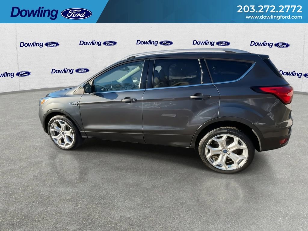 Used 2019 Ford Escape Titanium image 9