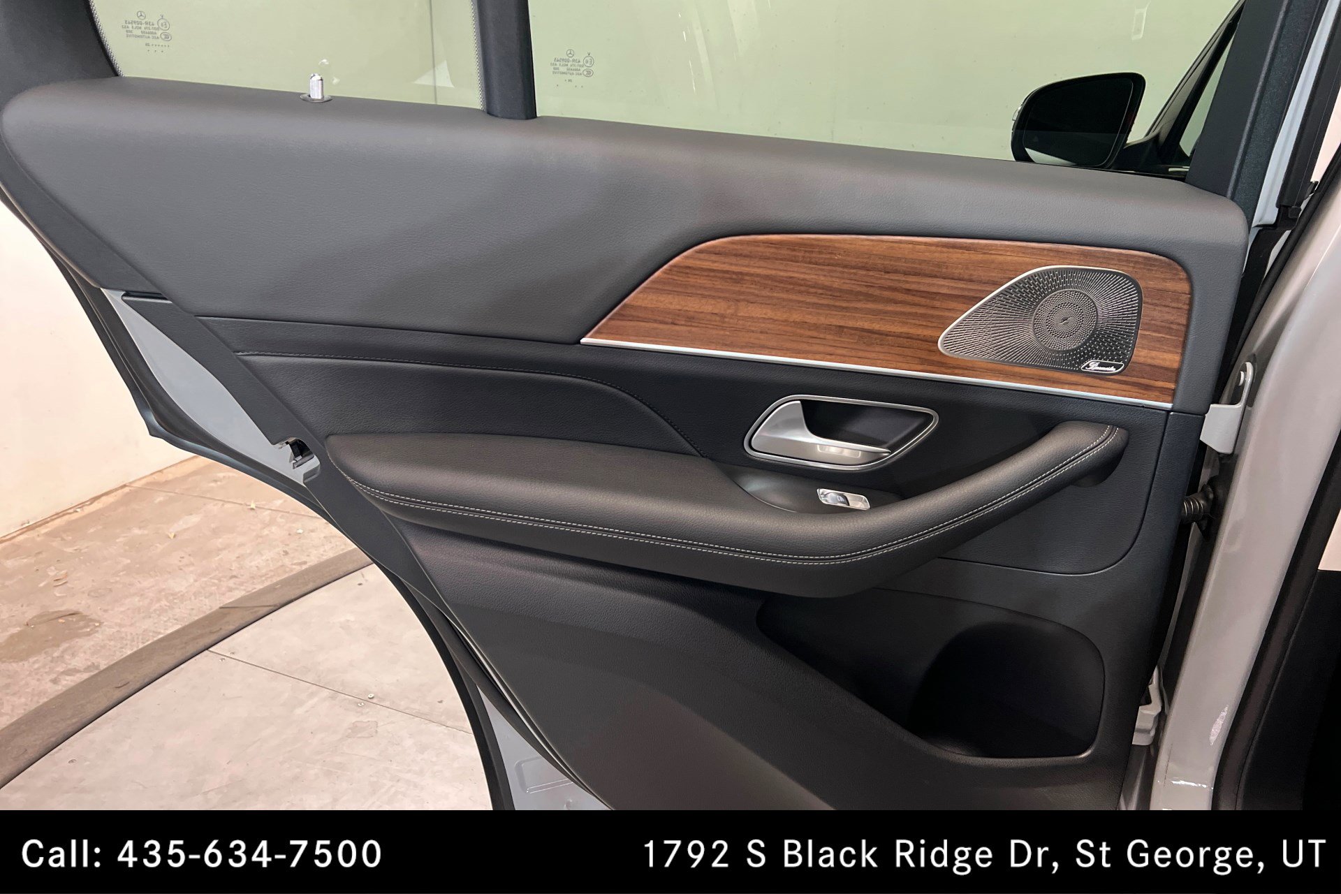 Certified 2025 Mercedes-Benz GLE 350 4MATIC image 18