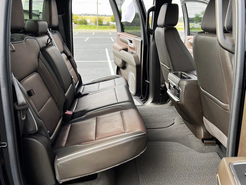 Used 2024 GMC Sierra 2500 Denali image 19
