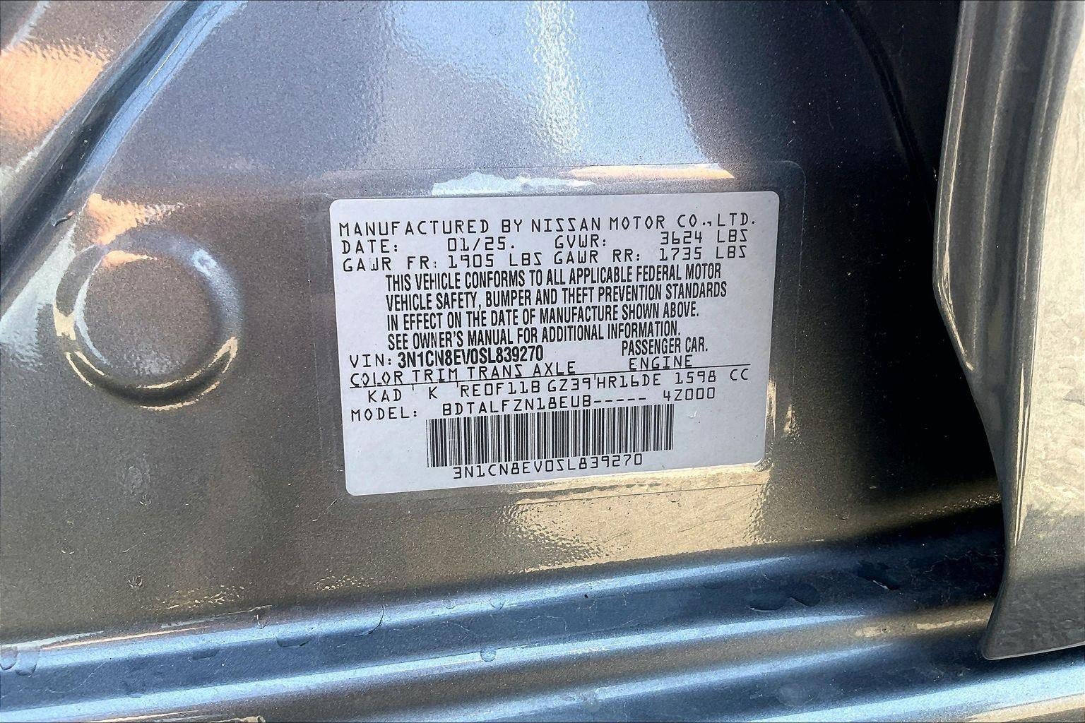 Used 2025 Nissan Versa SV FWD image 33