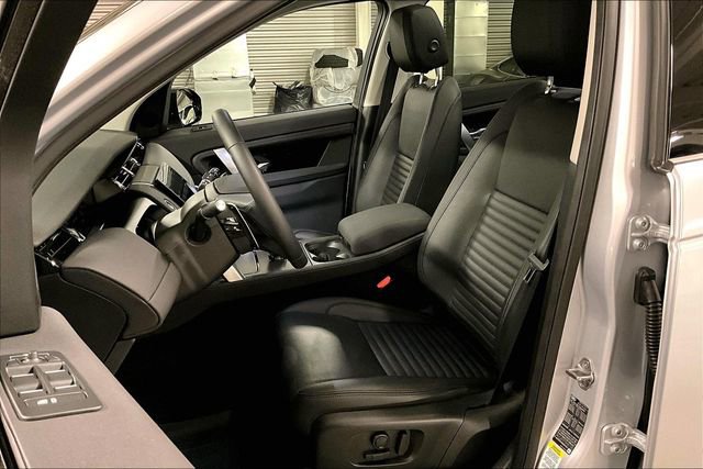 Certified 2025 Land Rover Discovery Sport S image 15