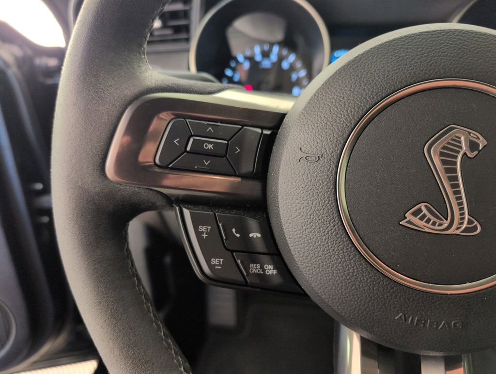 Used 2016 Ford Mustang Shelby GT350 w/ Track Package image 38