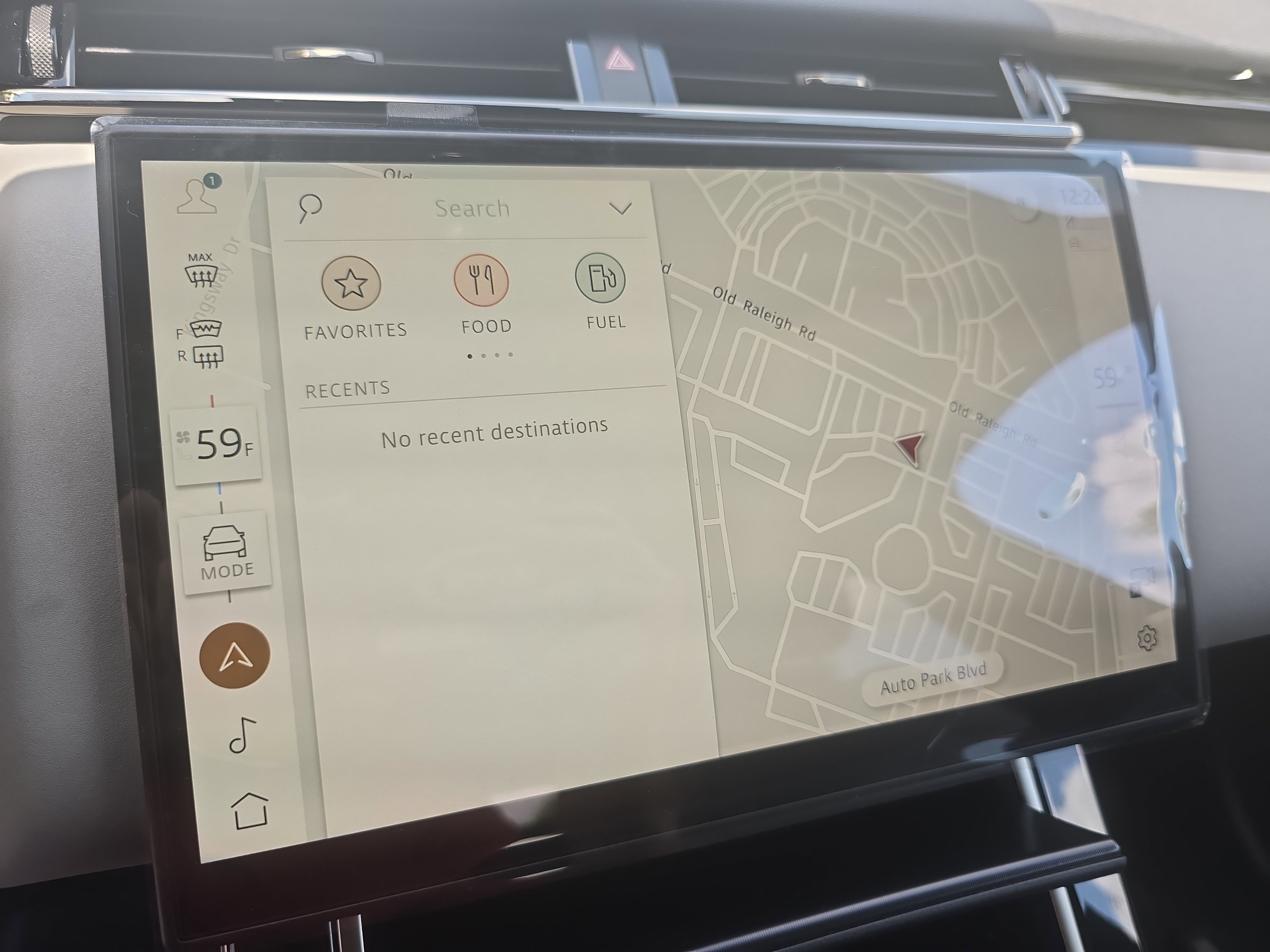 New 2026 Land Rover Range Rover Velar Dynamic SE image 22