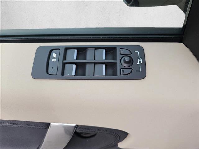New 2025 Land Rover Discovery Sport S AWD/4WD image 27