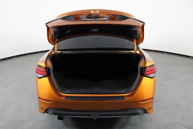 Certified 2021 Nissan Sentra SR w/ SR Premium Package FWD image 17