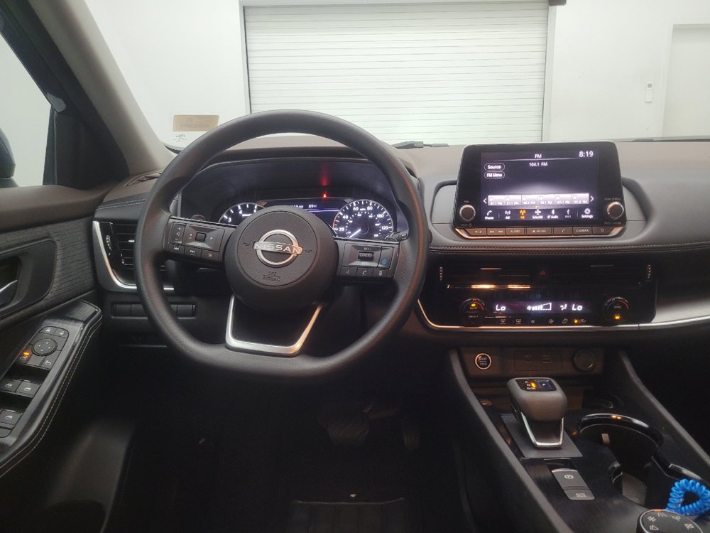 Used 2022 Nissan Rogue SV AWD/4WD image 22