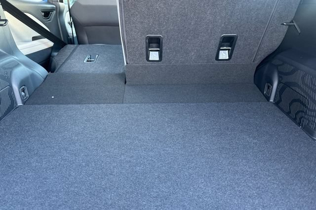 Certified 2026 Subaru Forester AWD/4WD image 12