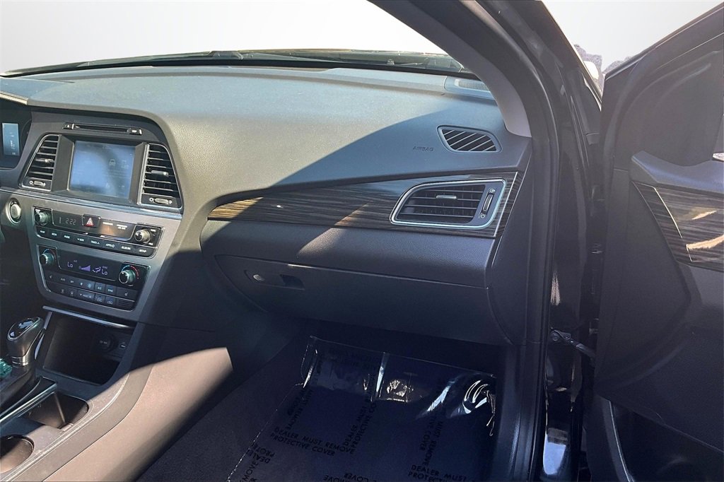Used 2016 Hyundai Sonata Limited w/ Cargo Package image 26