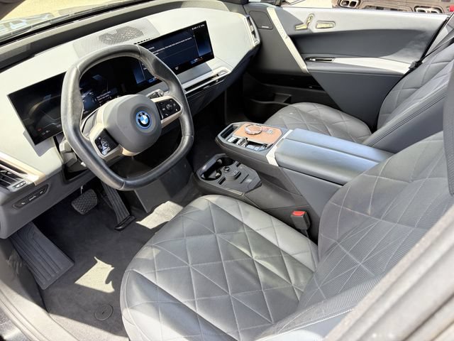 Certified 2023 BMW iX xDrive50 w/ Premium Package AWD/4WD image 20