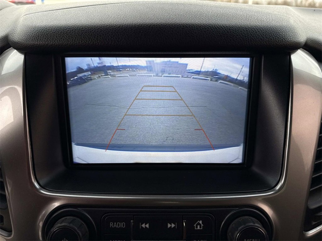 Used 2020 Chevrolet Suburban Premier image 21