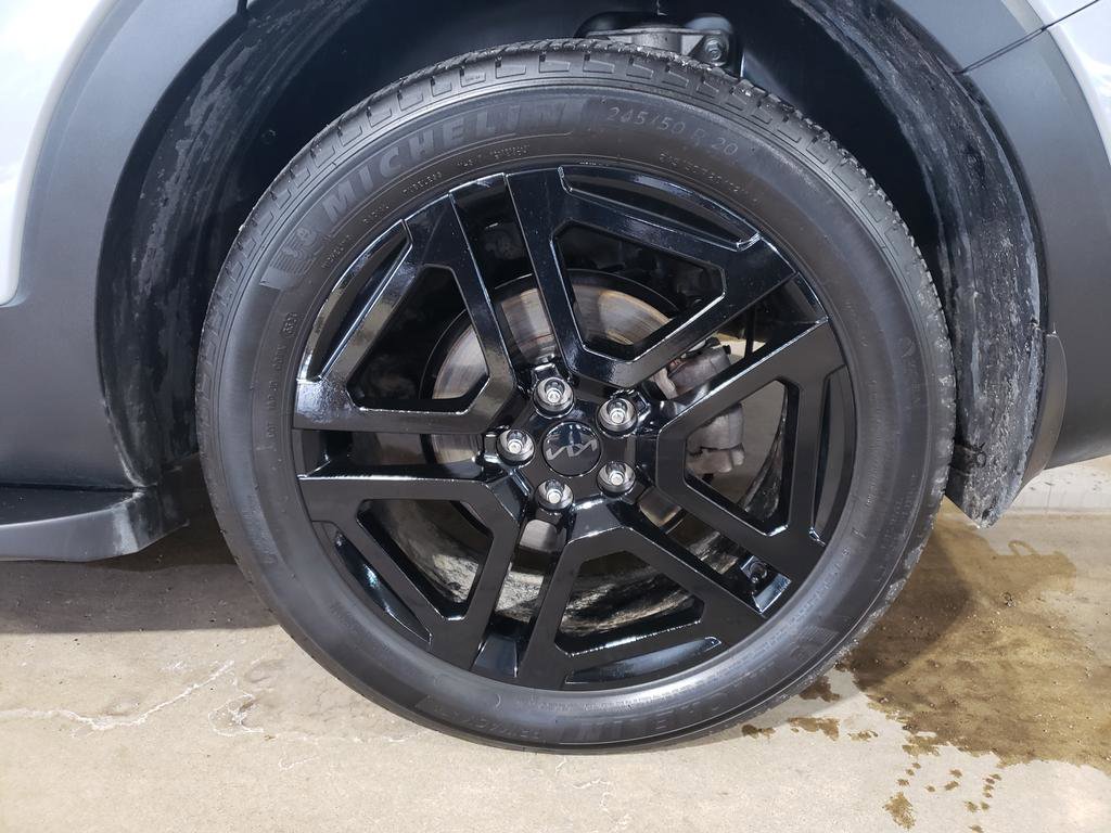 Used 2025 Kia Telluride EX X-Line image 27