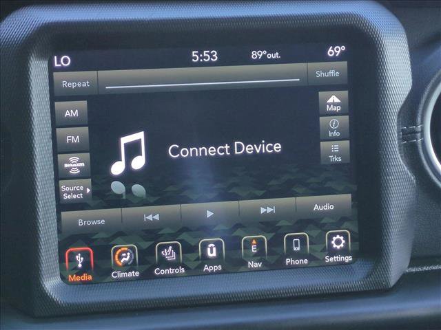 Used 2020 Jeep Gladiator Overland AWD/4WD image 17