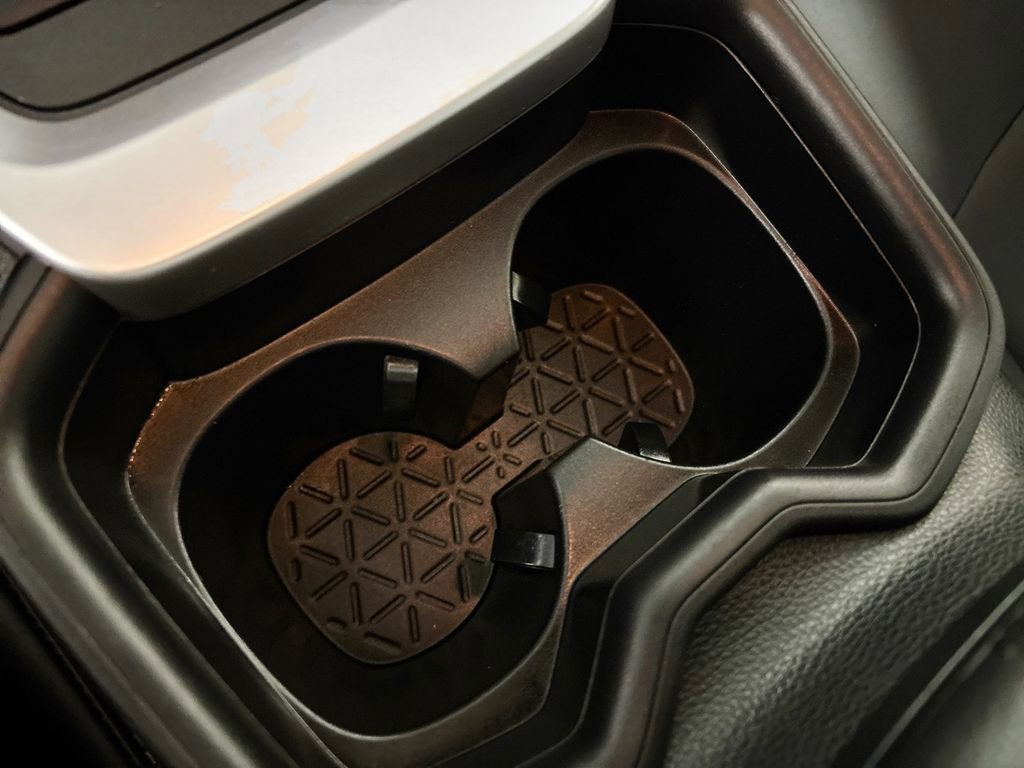 Used 2021 Toyota RAV4 XLE Premium image 15