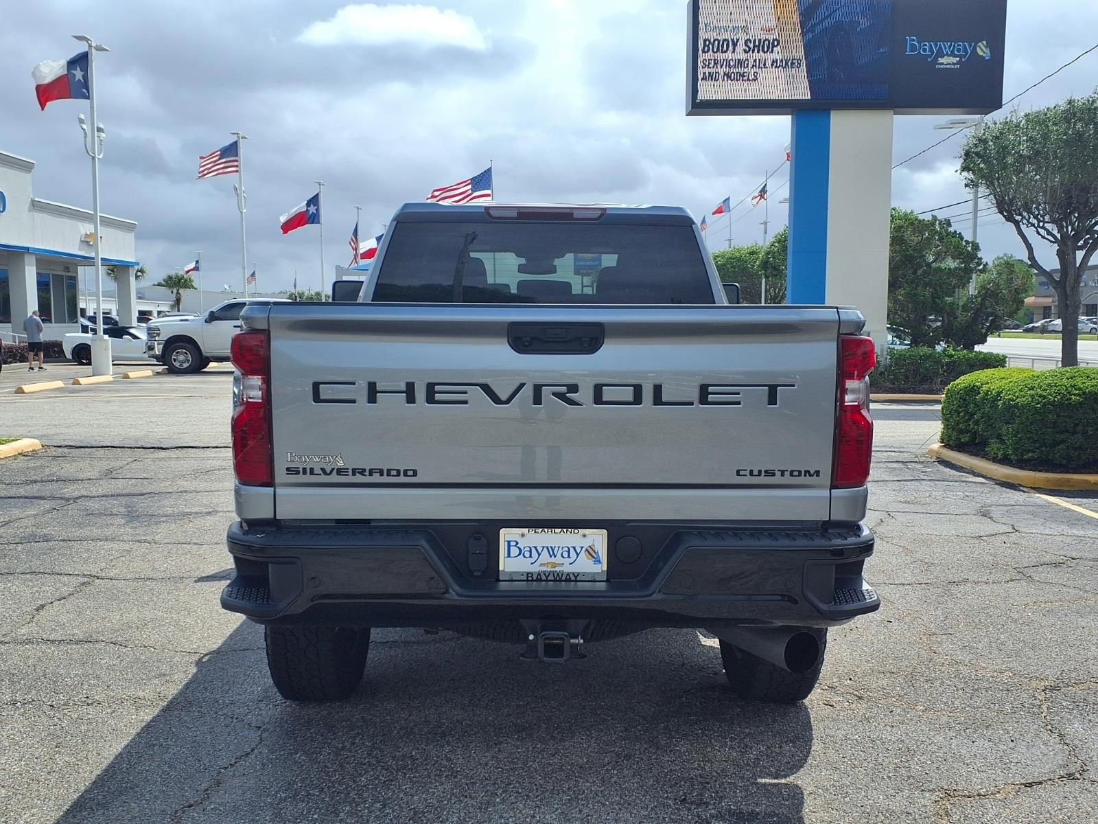 Used 2024 Chevrolet Silverado 2500 Custom w/ Custom Value Package image 22