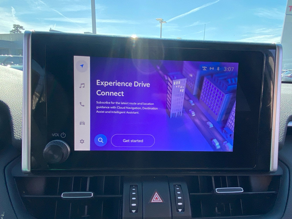 Used 2023 Toyota RAV4 XLE Premium image 20