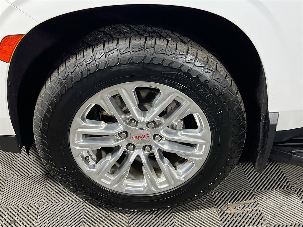 Used 2022 GMC Yukon SLT w/ SLT Premium Package image 28