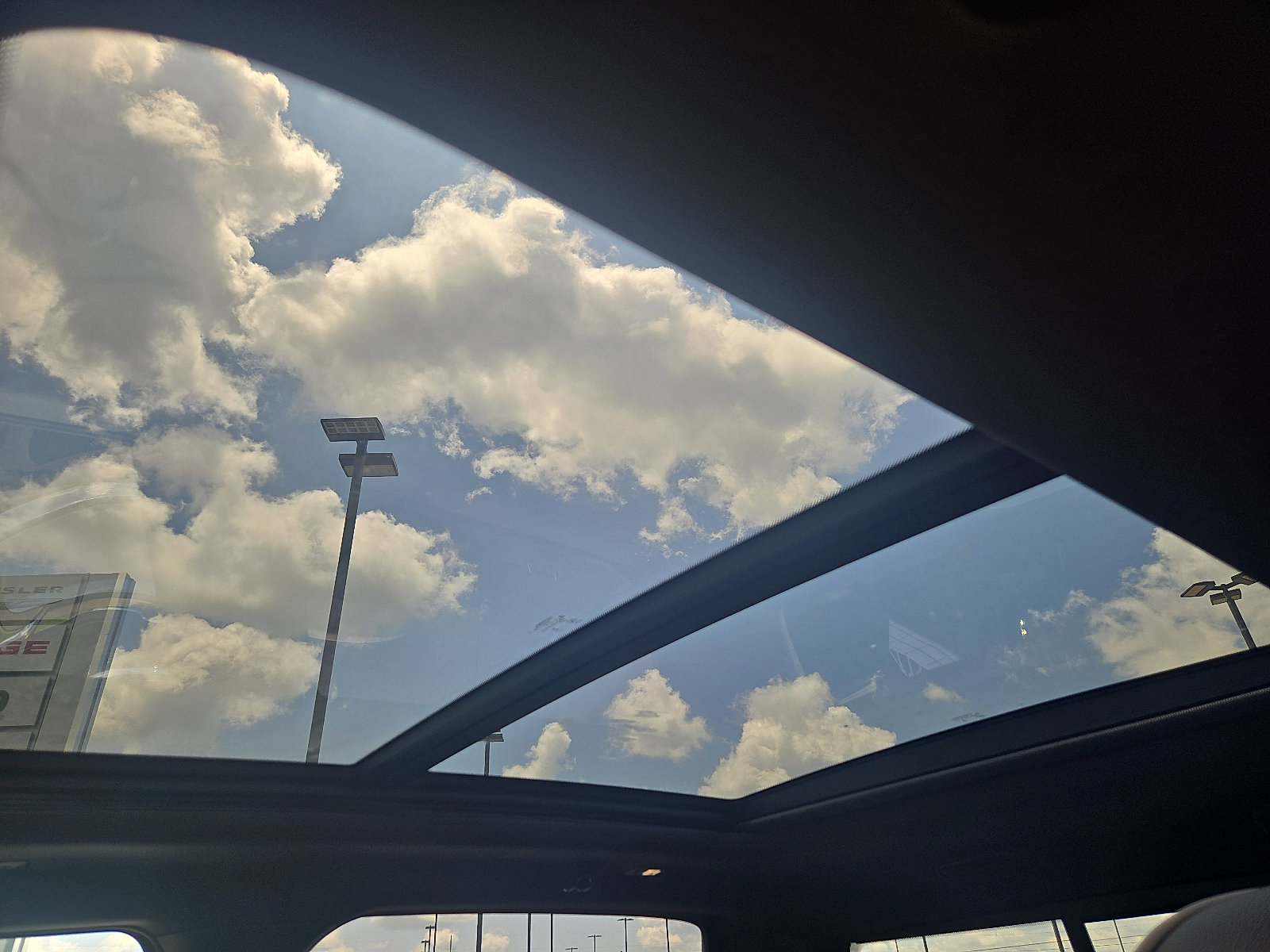 New 2025 RAM 1500 Laramie image 14