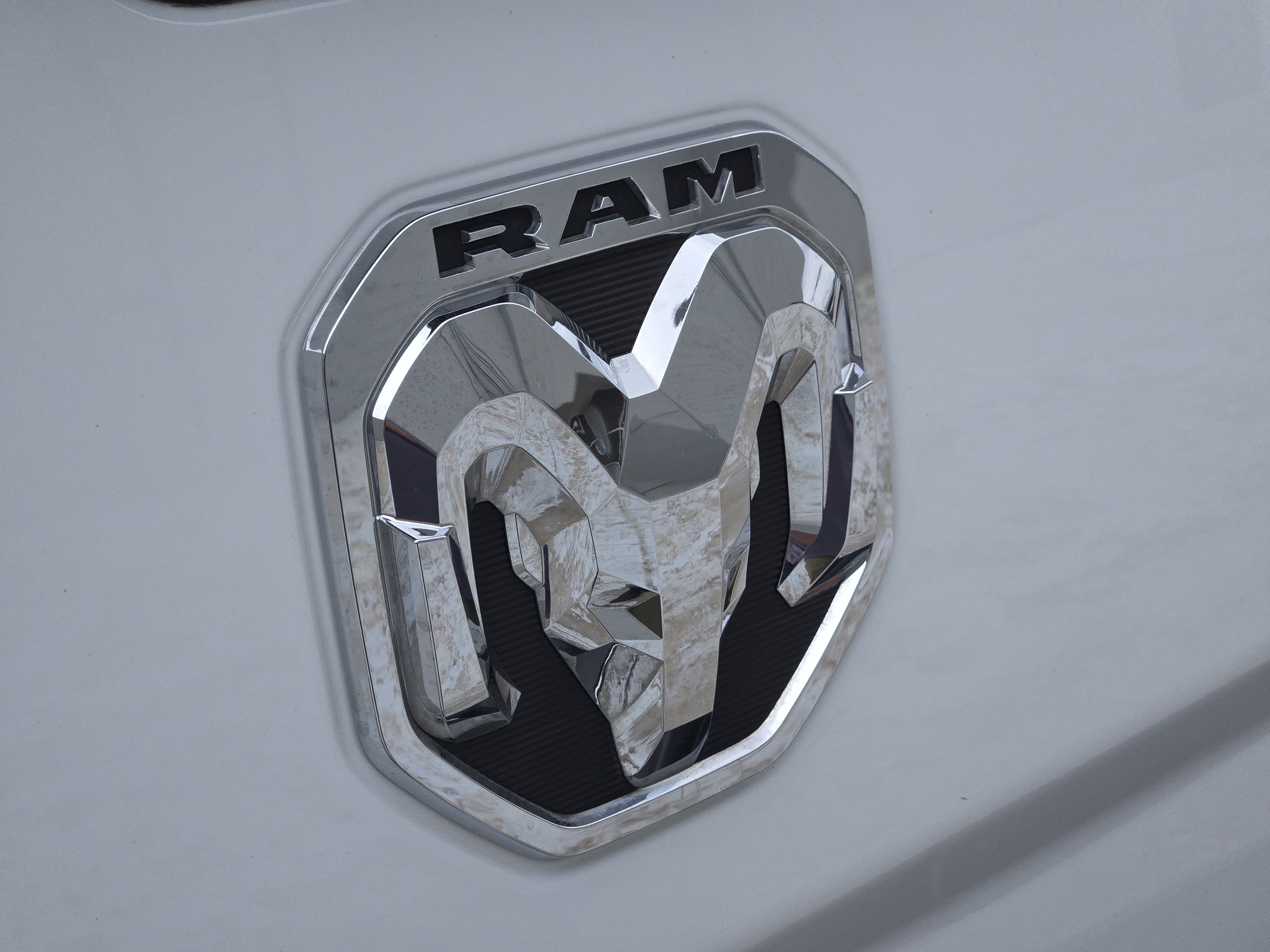 Used 2023 RAM 2500 Tradesman w/ Chrome Appearance Group image 12