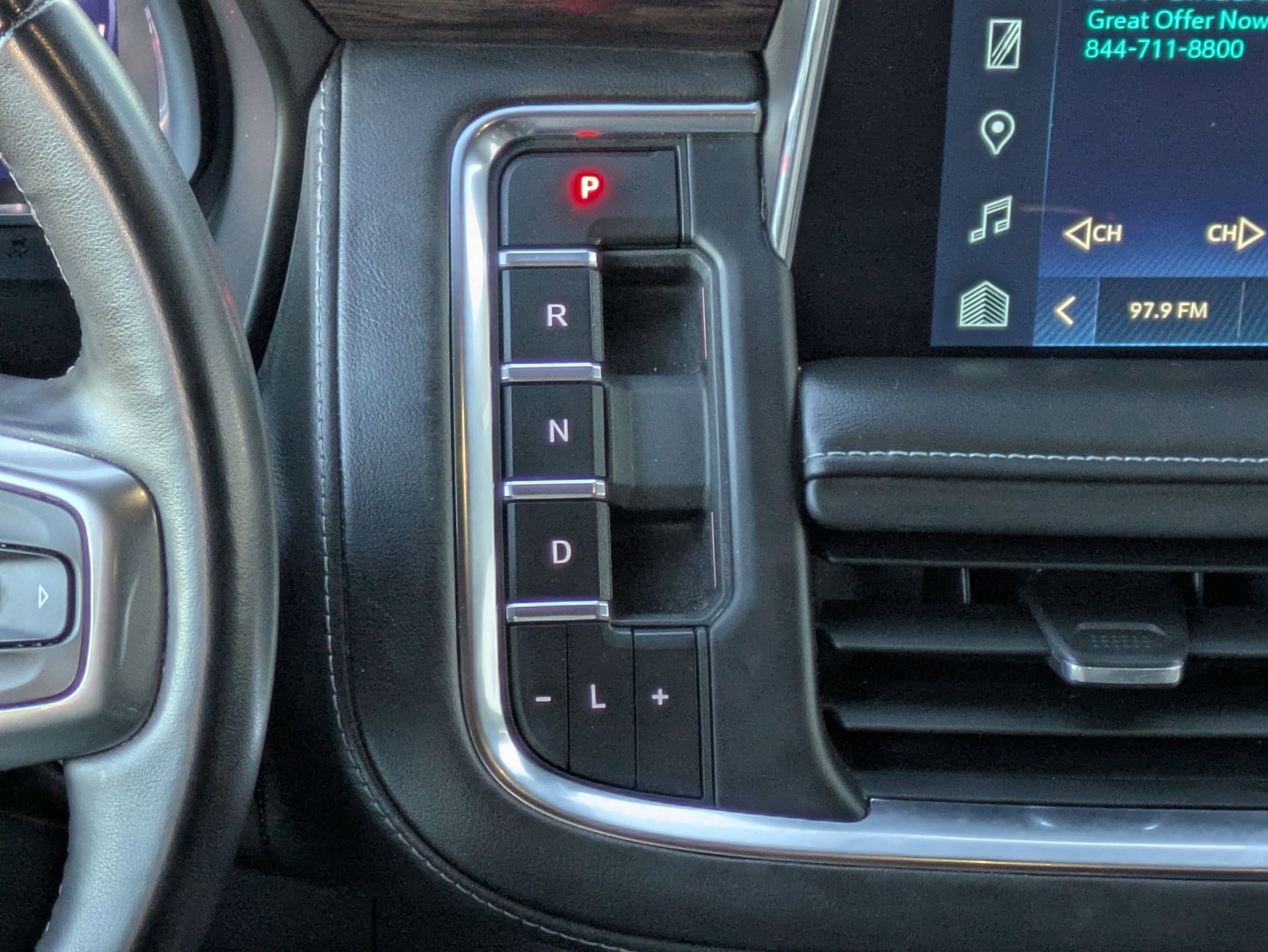 Certified 2023 Chevrolet Suburban LT image 20