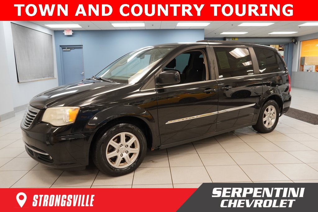 Used 2011 Chrysler Town & Country Touring w/ Entertainment Group #1