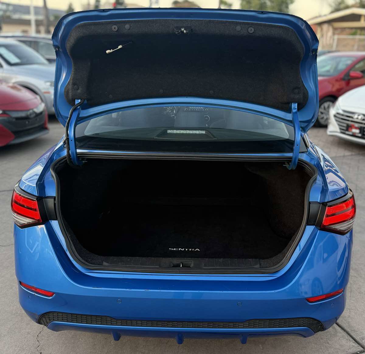 Used 2021 Nissan Sentra SV image 13