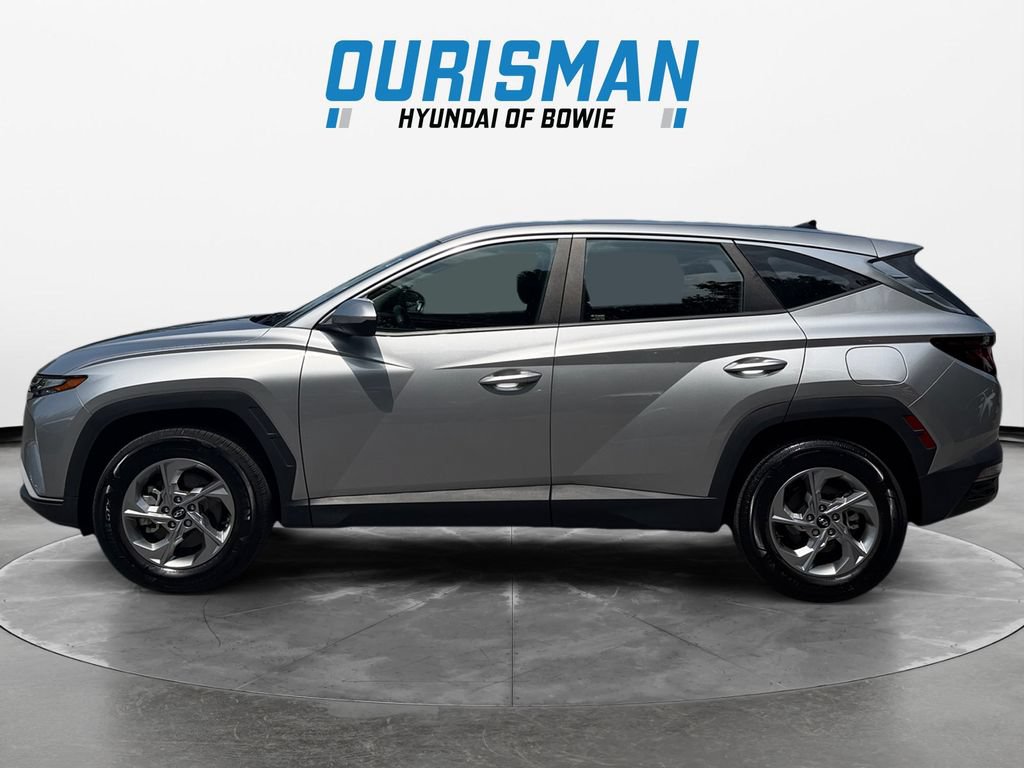 Used 2024 Hyundai Tucson SE AWD/4WD image 3