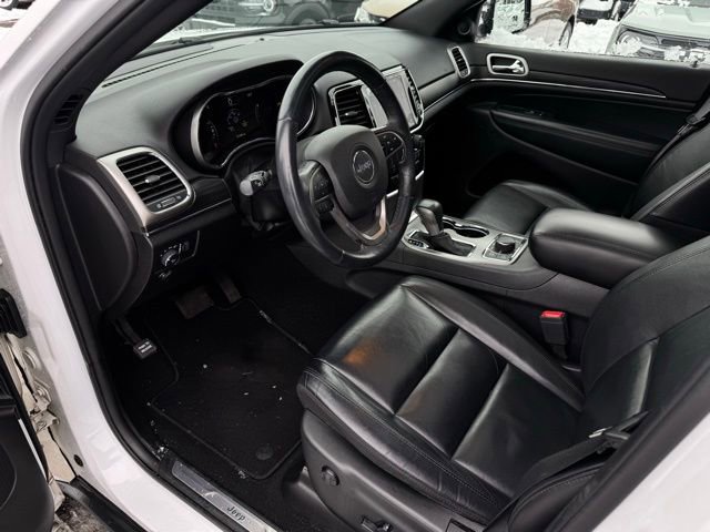 Used 2019 Jeep Grand Cherokee Limited image 18