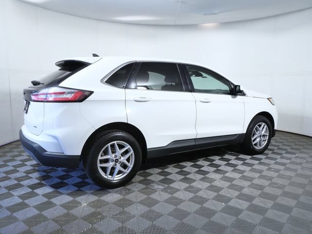 Certified 2024 Ford Edge SEL w/ Convenience Package AWD/4WD image 8