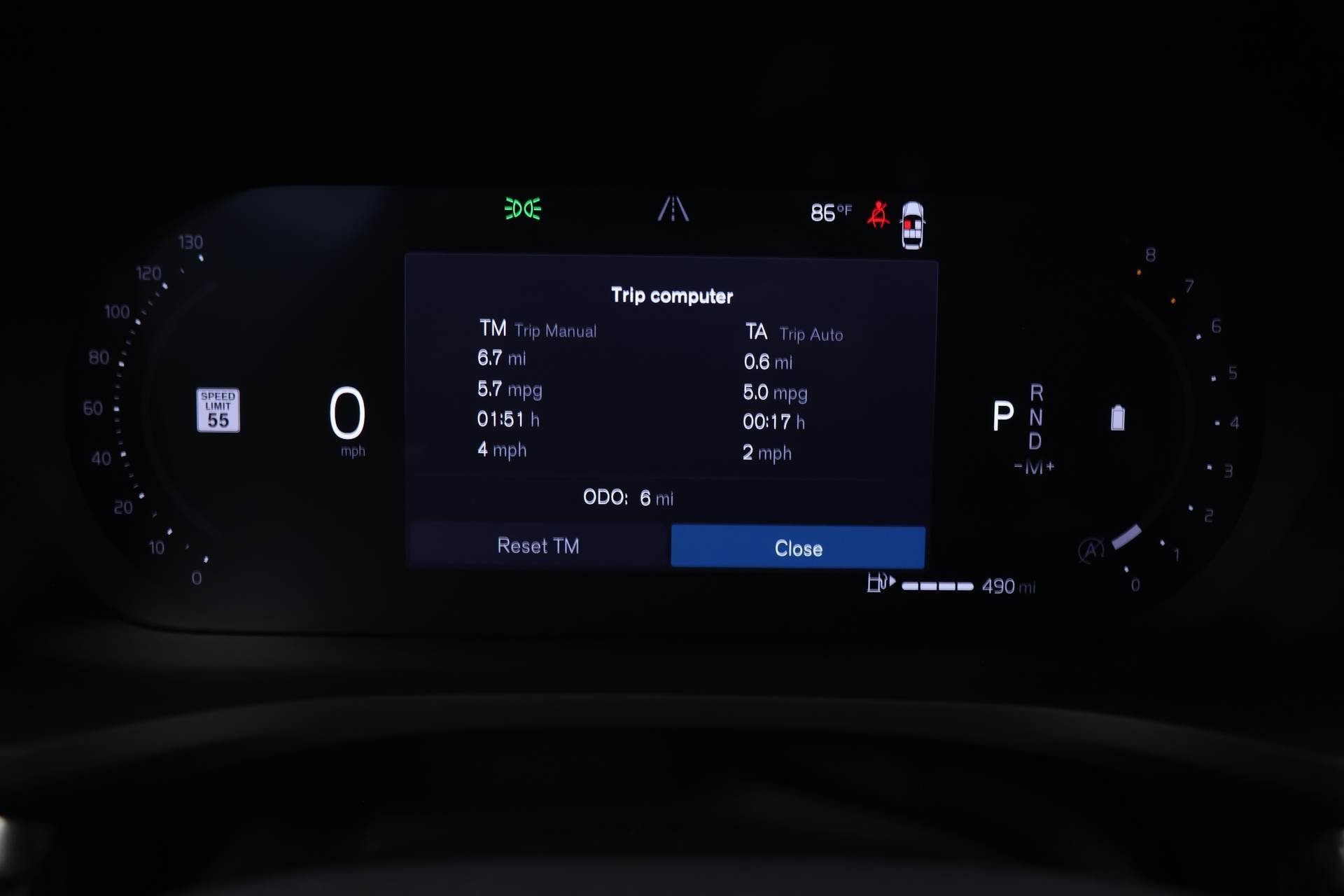 New 2026 Volvo V60 B5 Cross Country Plus w/ Protection Package Premier image 17