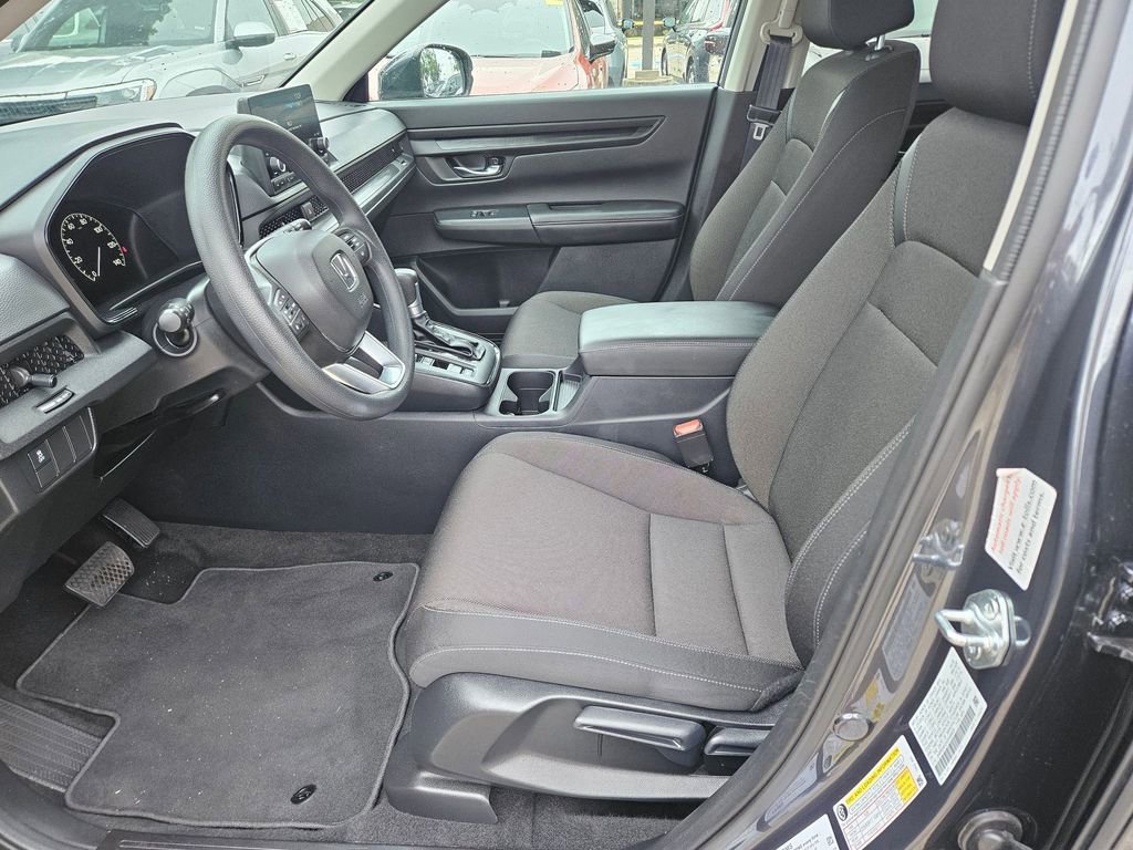Used 2025 Honda CR-V LX image 11