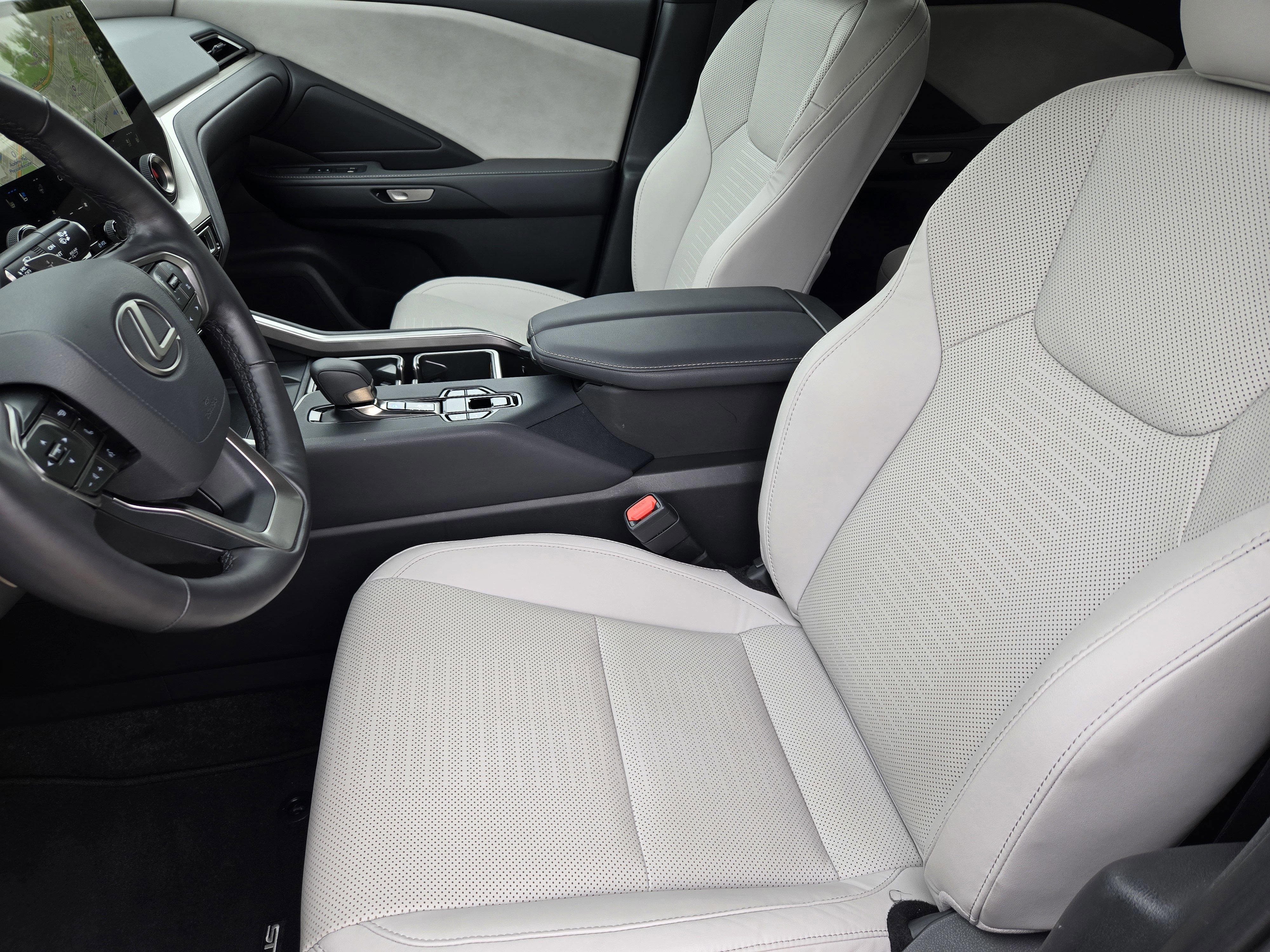 Used 2025 Lexus TX 350 AWD w/ Technology Package image 11