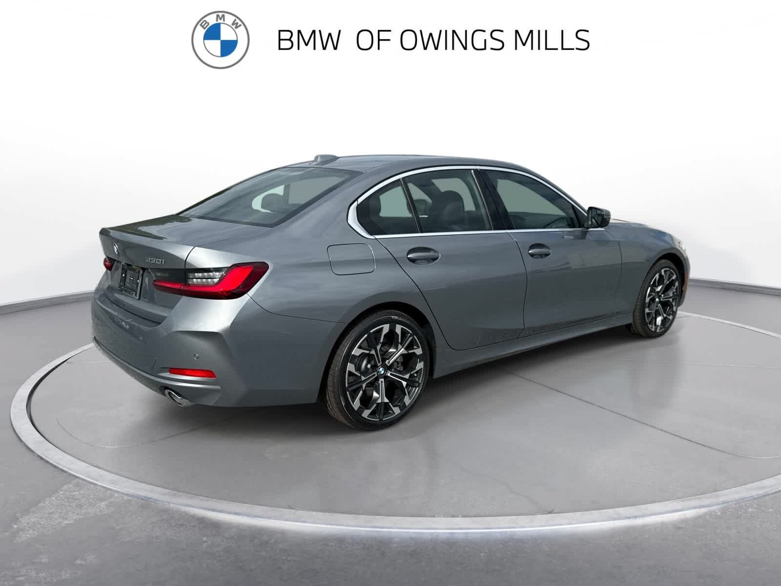 New 2026 BMW 330i xDrive Sedan w/ Premium Package AWD/4WD image 9