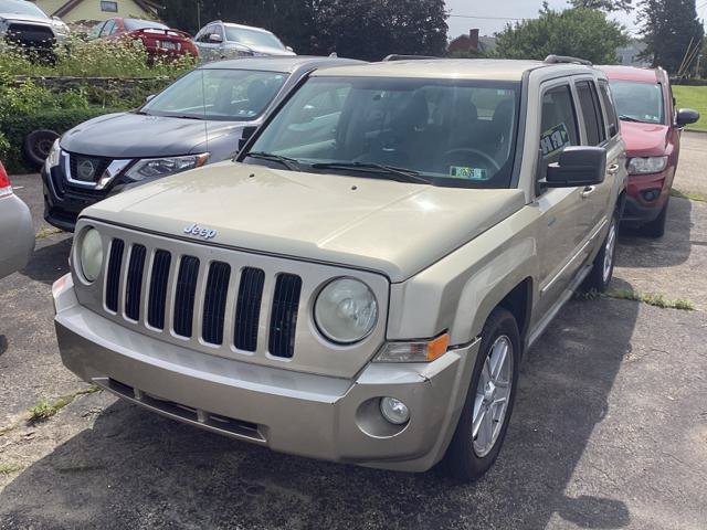 Used 2010 Jeep Patriot Latitude AWD/4WD image 1