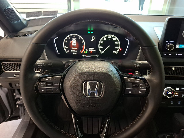 Used 2025 Honda Civic Sport image 17