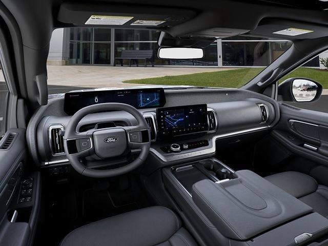 New 2027 Ford Expedition Platinum w/ Stealth Performance Package AWD/4WD image 9