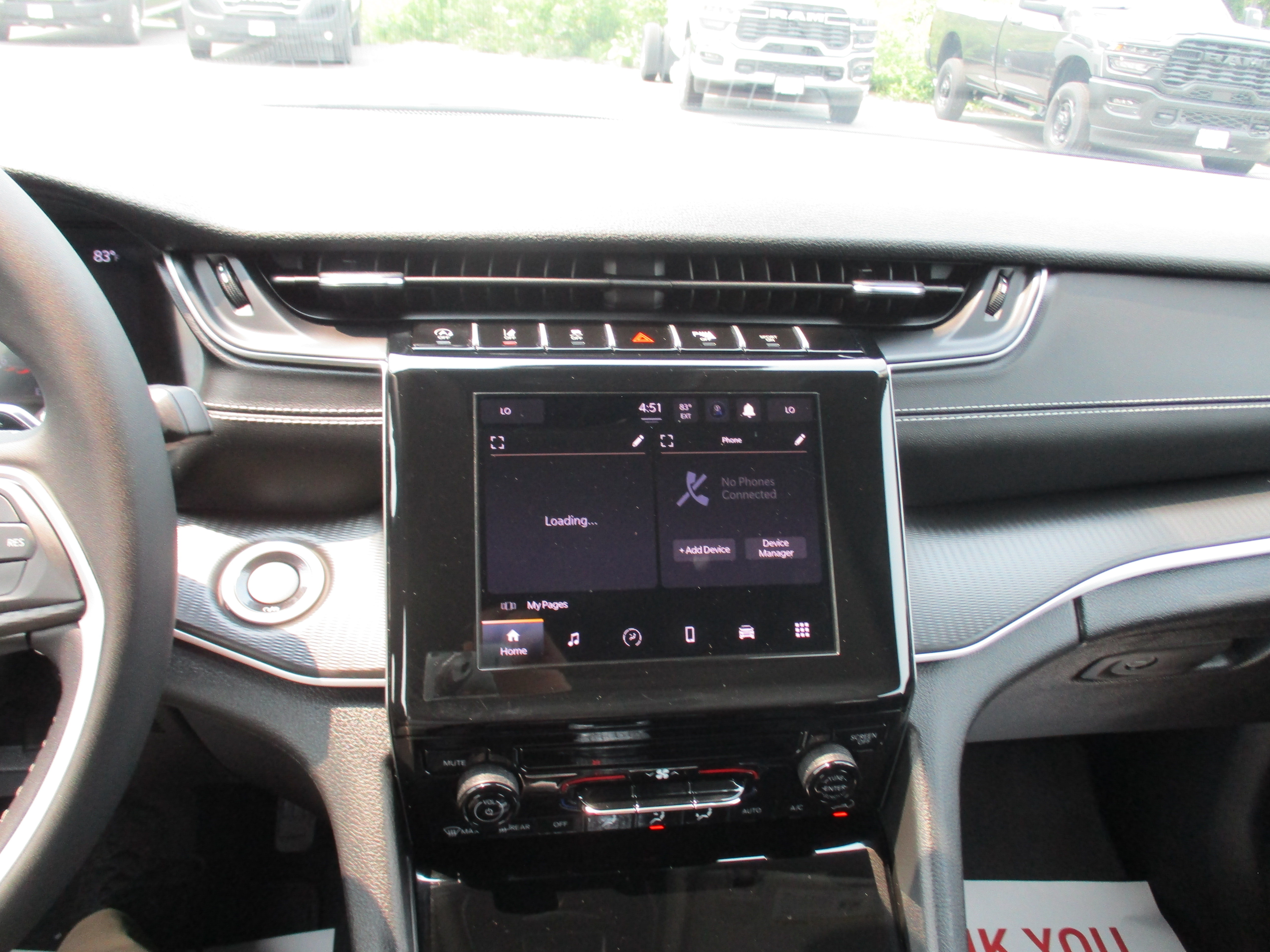 Certified 2023 Jeep Grand Cherokee Laredo X AWD/4WD image 18