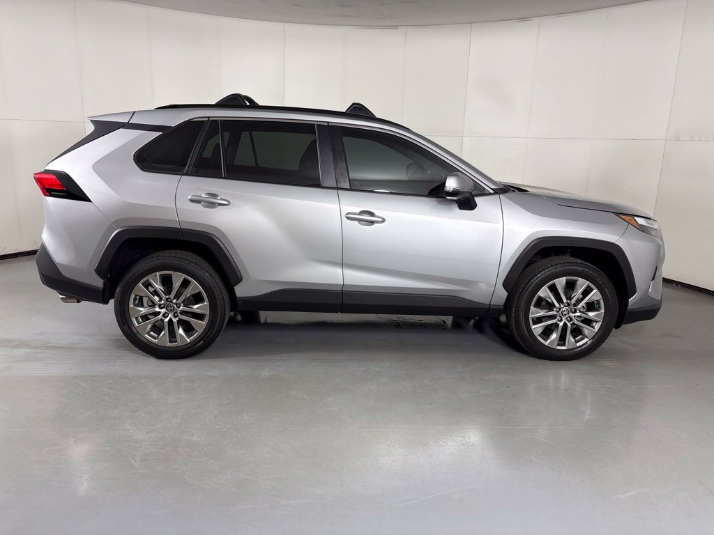 Used 2025 Toyota RAV4 XLE Premium w/ Weather Package FWD image 9