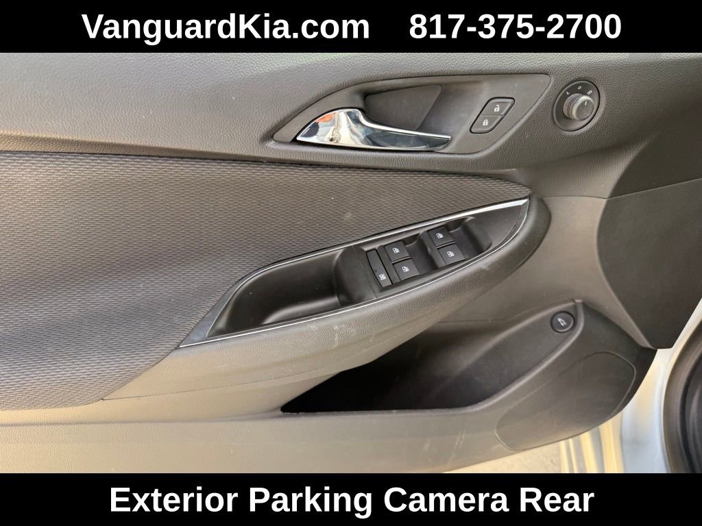 Used 2017 Chevrolet Cruze LT w/ Convenience Package image 17