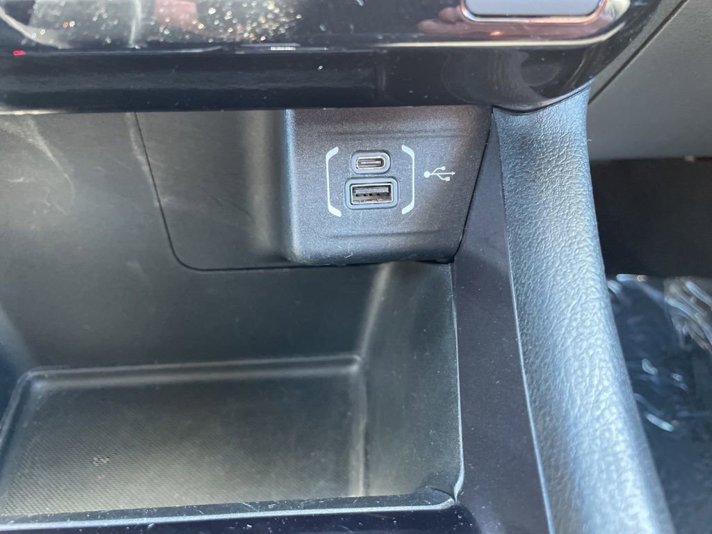 Used 2025 Jeep Compass Latitude image 19