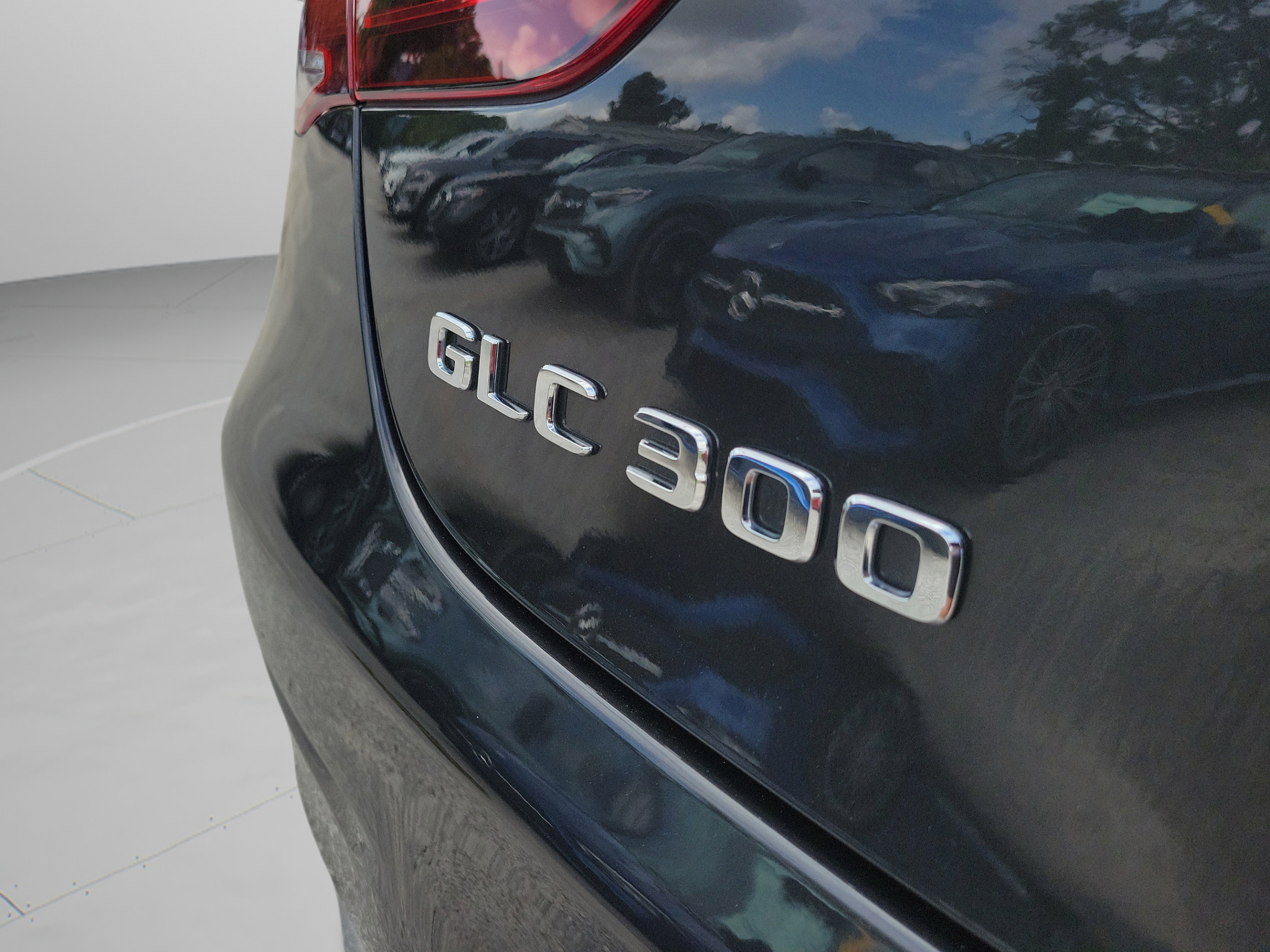 Certified 2023 Mercedes-Benz GLC 300 4MATIC Coupe image 30