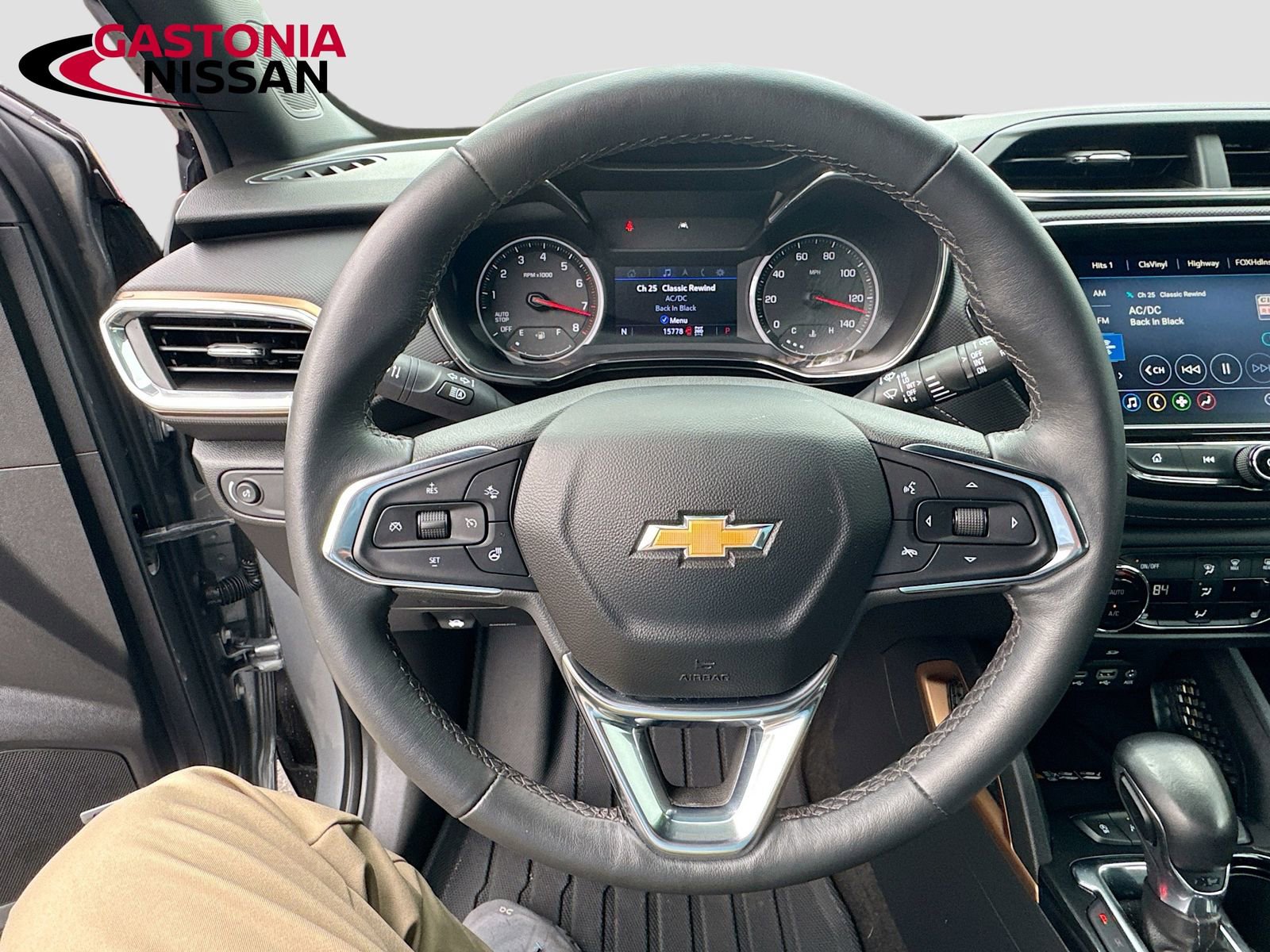 Used 2023 Chevrolet TrailBlazer ACTIV w/ Sun and Liftgate Package image 14