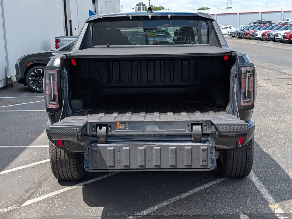 Used 2025 GMC Hummer EV 3X AWD/4WD image 8