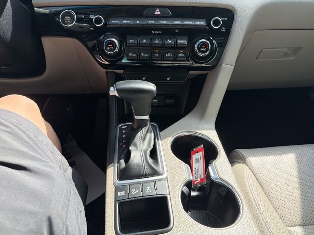 Certified 2022 Kia Sportage EX image 19